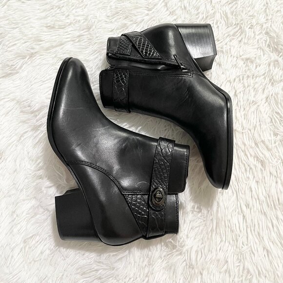 NO BOX Women Coach Patricia Mat Leather Ankle Bootsin  Black Size 6.5 - Picture 1 of 10
